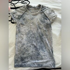 Lululemon swiftly tech shirt